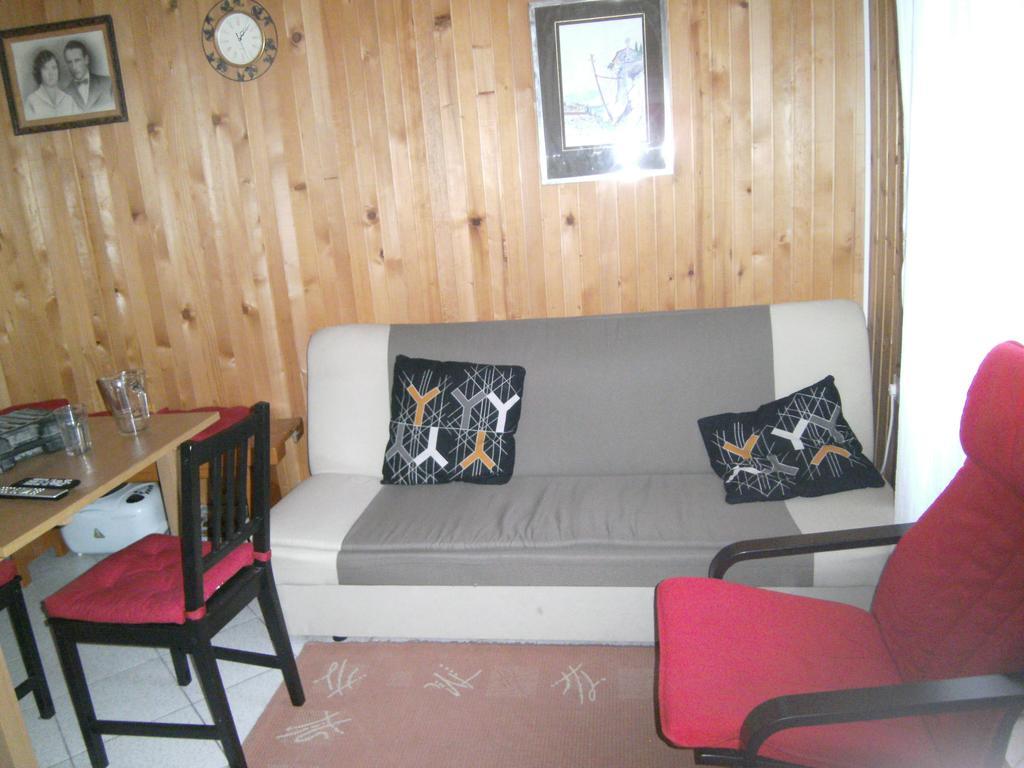 Holiday Home Lorraina Stivan Exterior photo