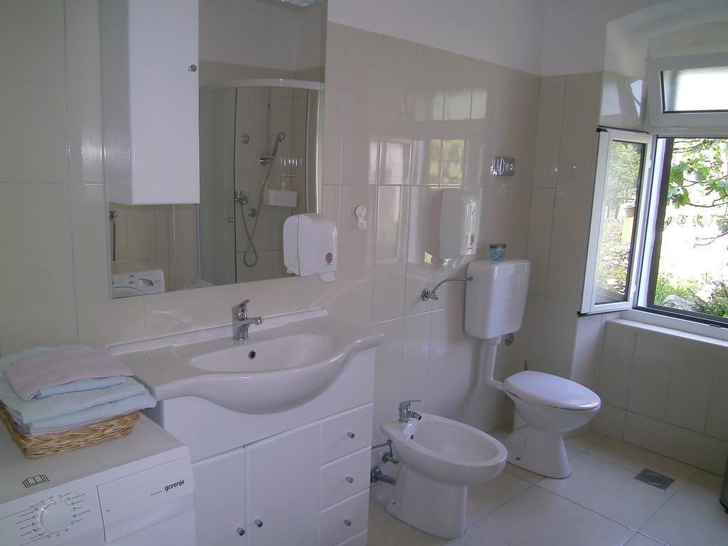 Holiday Home Lorraina Stivan Exterior photo
