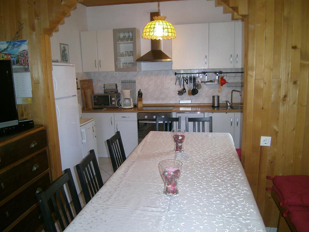 Holiday Home Lorraina Stivan Exterior photo
