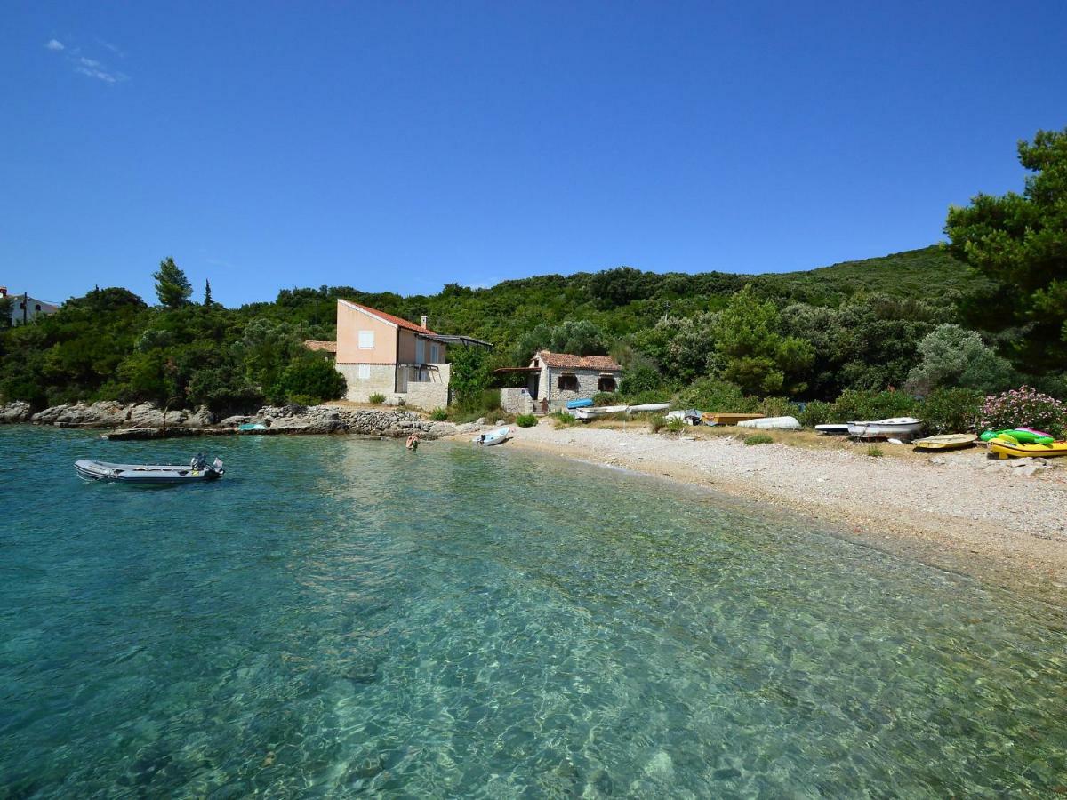 Holiday Home Lorraina Stivan Exterior photo